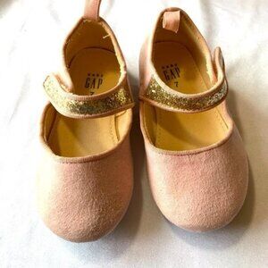 Gap Girls Pink Dress Shoes-Size 7